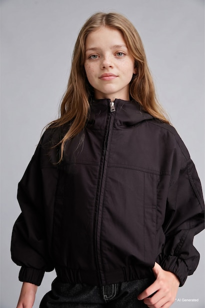 Imperméable noir à capuche pour fille