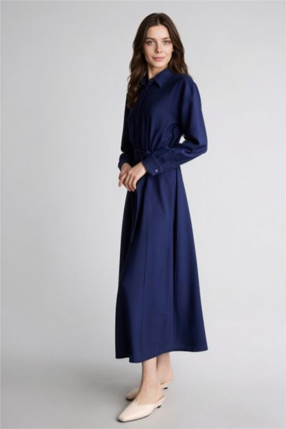 Robe Tissée À Manches Longues
