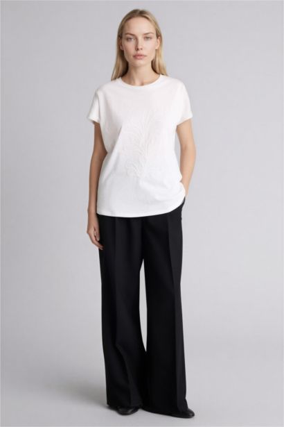 Crew Neck Embroidered Print Cotton T-Shirt