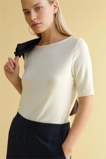 Regular Fit Boat Collar Short Sleeve Shirt