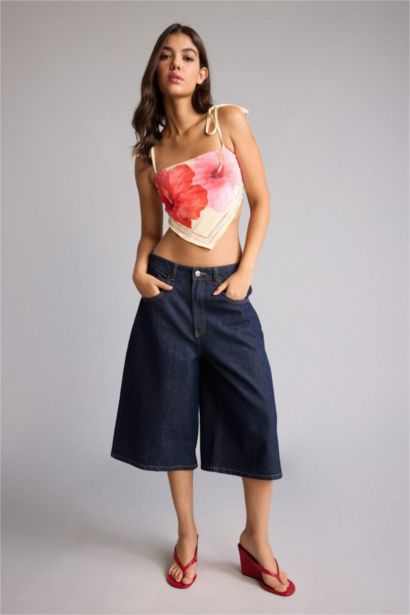 Afra x DeFacto Regular Fit Hibiscus Printed Strappy Top
