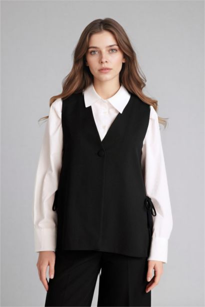 فيست قصة مريحة بياقة V