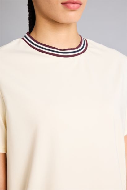 Standart Fıt İpek Kısa Kollu Tişört