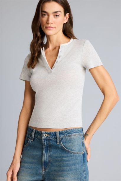 Slim Fit V Neck Short Sleeves T-shirt