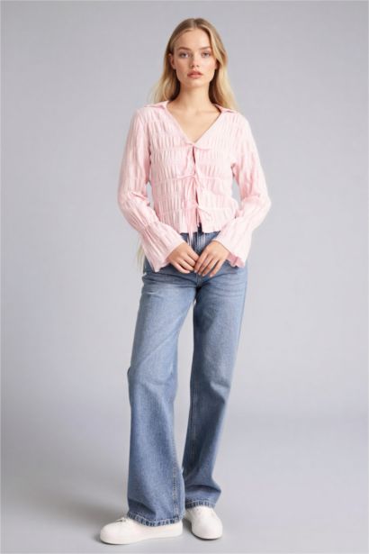 بلوزة كم طويل قصة عادية بياقة قميص