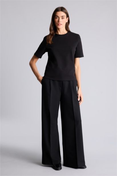 Woman Short Sleeve T-Shirt