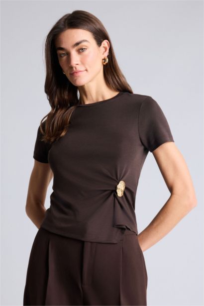 Футболка Slim Fit в рубчик с аксессуарами