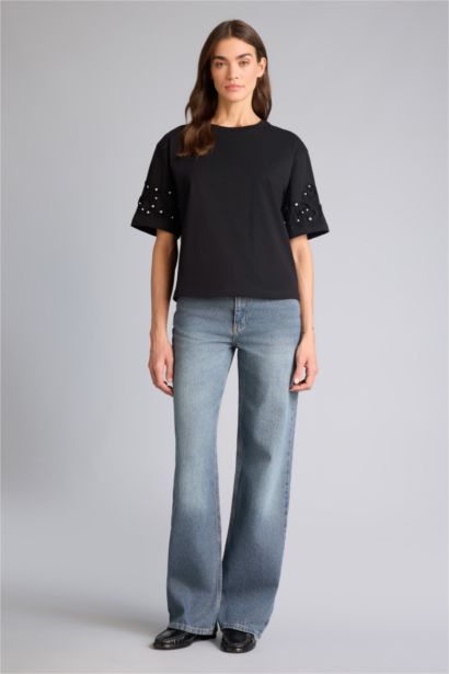 Woman Short Sleeve T-Shirt