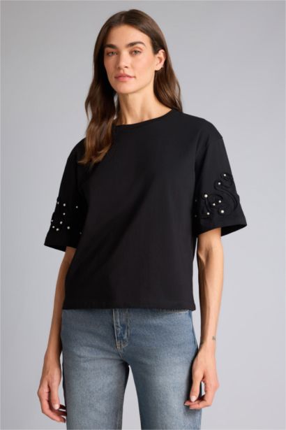 Woman Short Sleeve T-Shirt