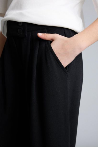 سروال وايد ليج