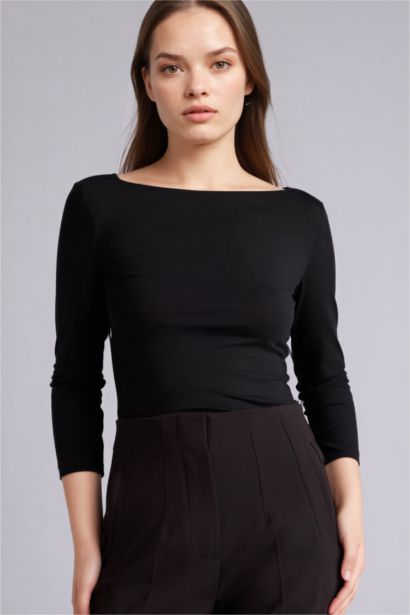 تيشيرت ردن طويل سليم فيت وياخة عريضة