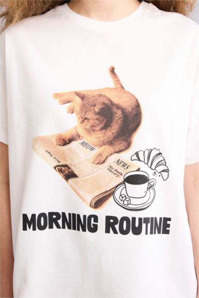 Woman Short Sleeve T-Shirt