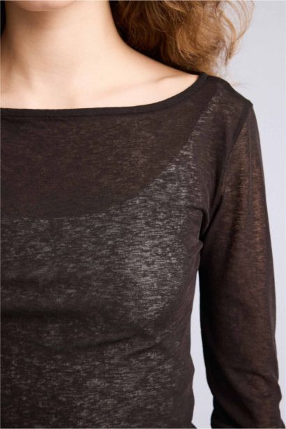 تيشيرت كم طويل وياخة عريضة