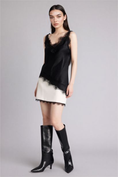 A Cut Normal Waist Mini Skirt