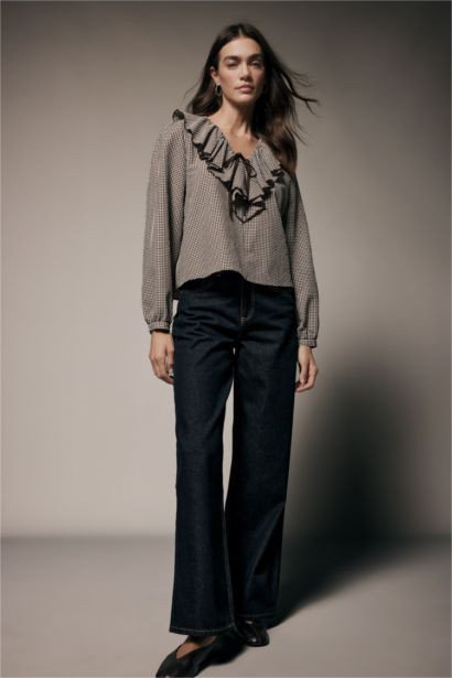 Regular Fit V-Neck Plaid Long Sleeve Blouse