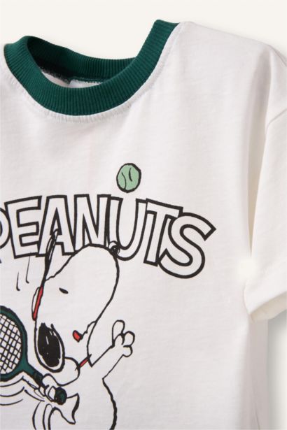 2 piece Regular Fit Crew Neck Snoopy Licensed Set