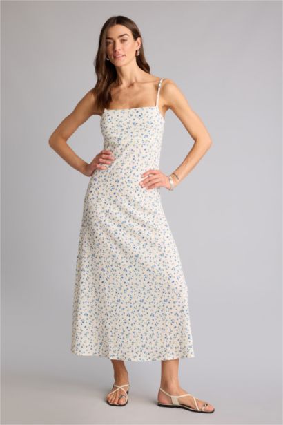 Платье миди А-силуэта без рукавов с квадратным вырезом и принтом