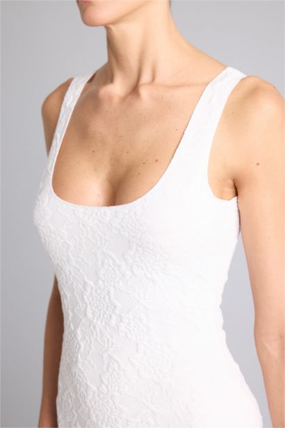 Облегающее платье миди Bodycon без рукавов с квадратным вырезом