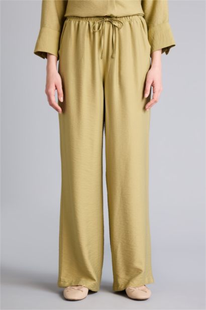 بنطرون قصة مستقيمة برجل عادي