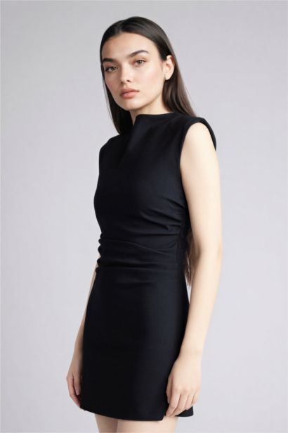 Bodycon Vücudu Saran Mini Elbise