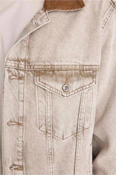 جاكيت قطن قصة عادية