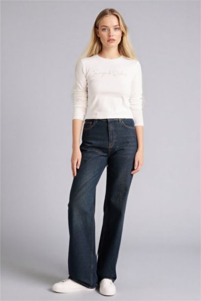 Fitted Crew Neck Embroidered Print Ribbed T-Shirt