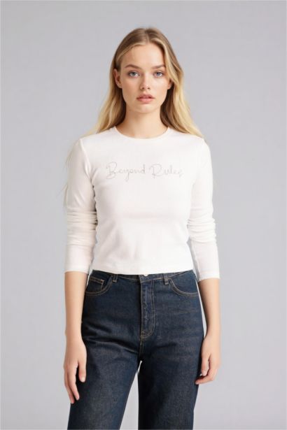 Fitted Crew Neck Embroidered Print Ribbed T-Shirt