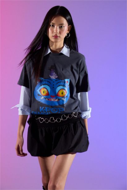 Woman Short Sleeve T-Shirt