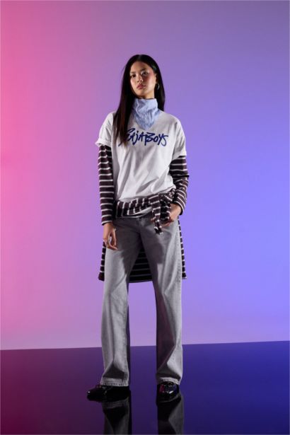 تيشيرت اوفر سايز من Kpop - Demon Hunters