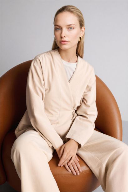 قميص ردن طويل من مزيج الكتان قصة عادية