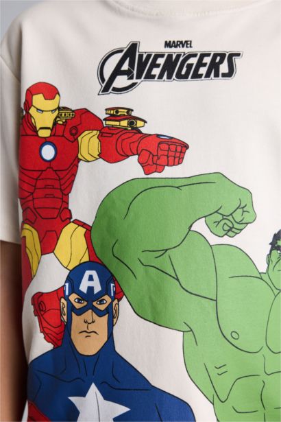 Marvel Avengers Tişört Şort 2'li Takım Erkek Çocuk