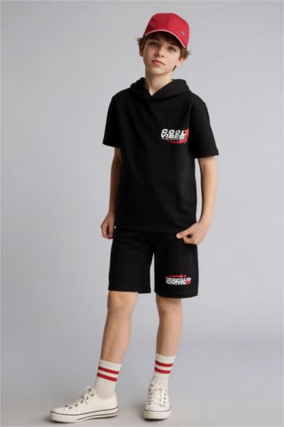 طقم اولادي قماش رقيق اوفر سايز من قطعتين