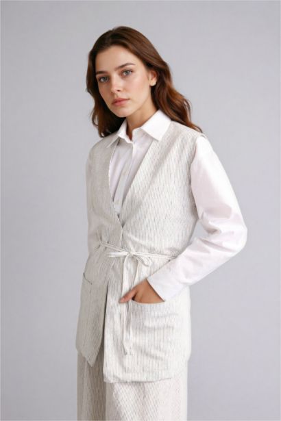 Çizgili Keten Karışımlı Yelek