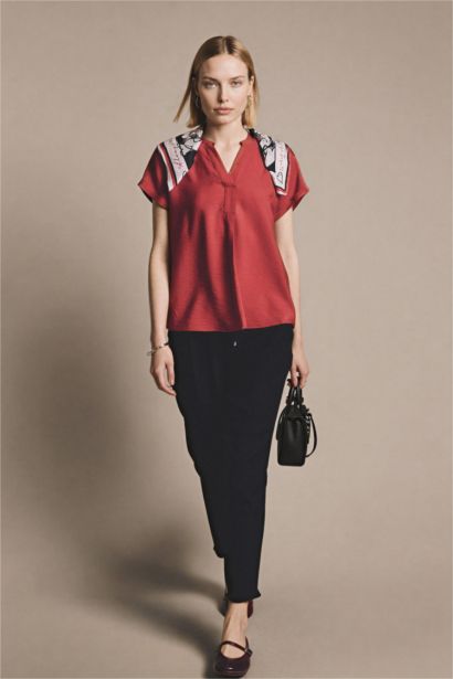 Carrot Fit Straight Leg Trousers