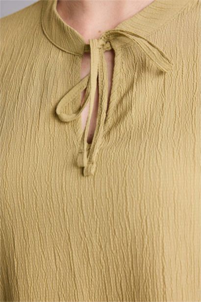 Regular Fit Crew Neck Long Sleeve Blouse