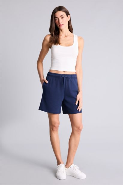 شورت برمودا بيزك