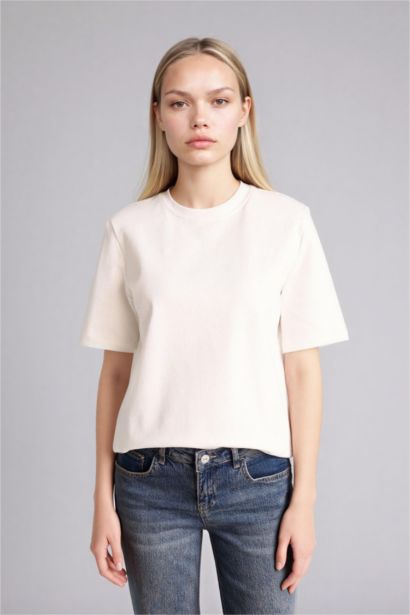 Футболка Slim Fit с круглым вырезом и коротким рукавом