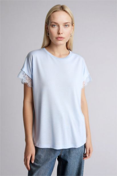 Bisiklet Yaka Kısa Kollu Tişört