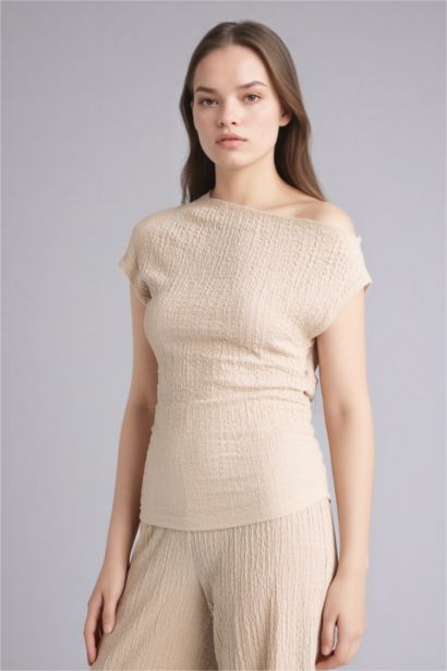 T-shirt froissé à une épaule Coupe slim