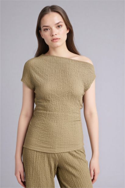 T-shirt froissé à une épaule Coupe slim