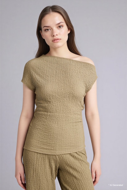 Slim Fit One Shoulder Short Sleeve T-Shirt