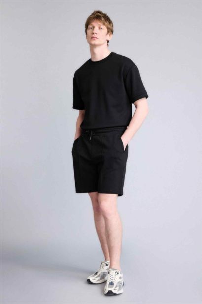 Regular Fit Thin Fabric Shorts