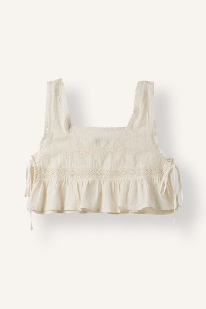 Kare Yaka Fırfırlı Brode Crop Basic Bluz