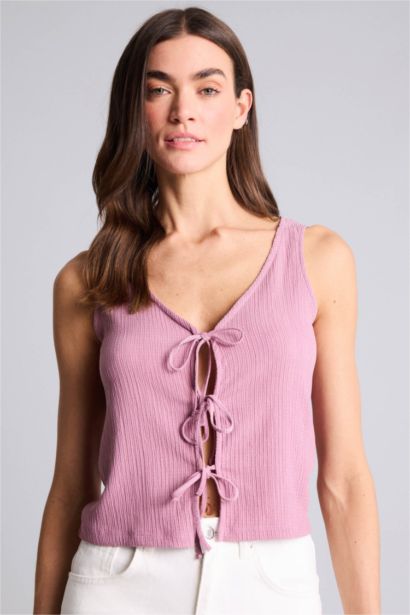 Майка стандартного кроя с V-образным вырезом креп для женщин