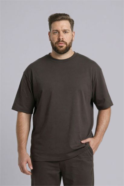 Man Short Sleeve T-Shirt