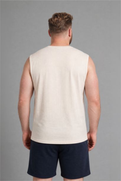 Boxy Fit Crew Neck Sleeveless Tank Top