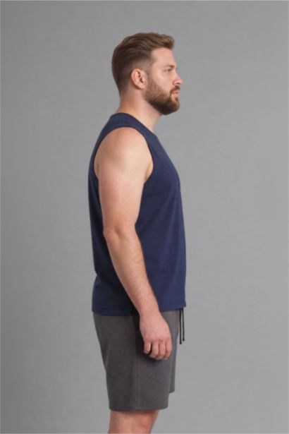 Boxy Fit Crew Neck Sleeveless Tank Top