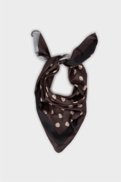 Woman Animal Print Foulard