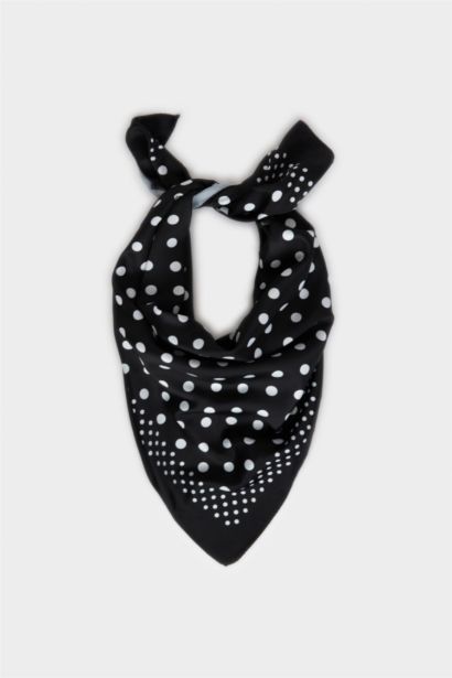 Woman Polka Dot Foulard