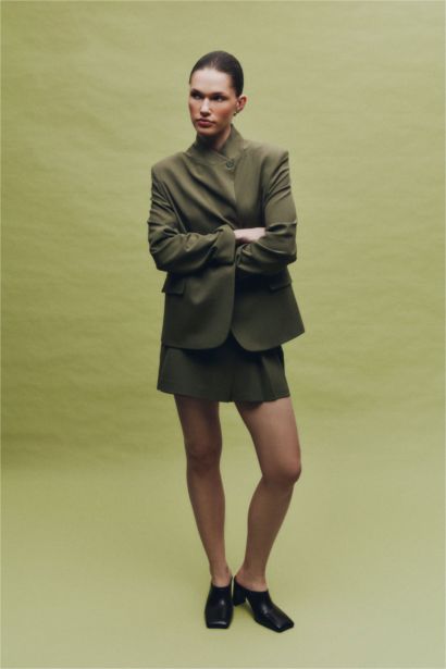 Mandarin Collar Oversize Blazer